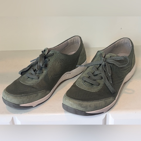 Dansko Women’s Suede/Mesh Hayes Sneaker Size 41 - Picture 3 of 13